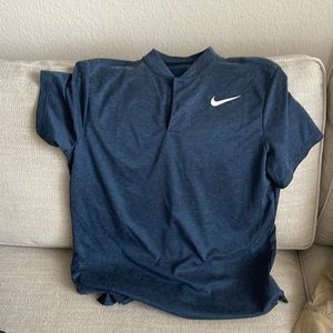 Nike golf shirt